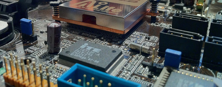 Basics of Microcontrollers - Structure, Appications, Pros & Cons