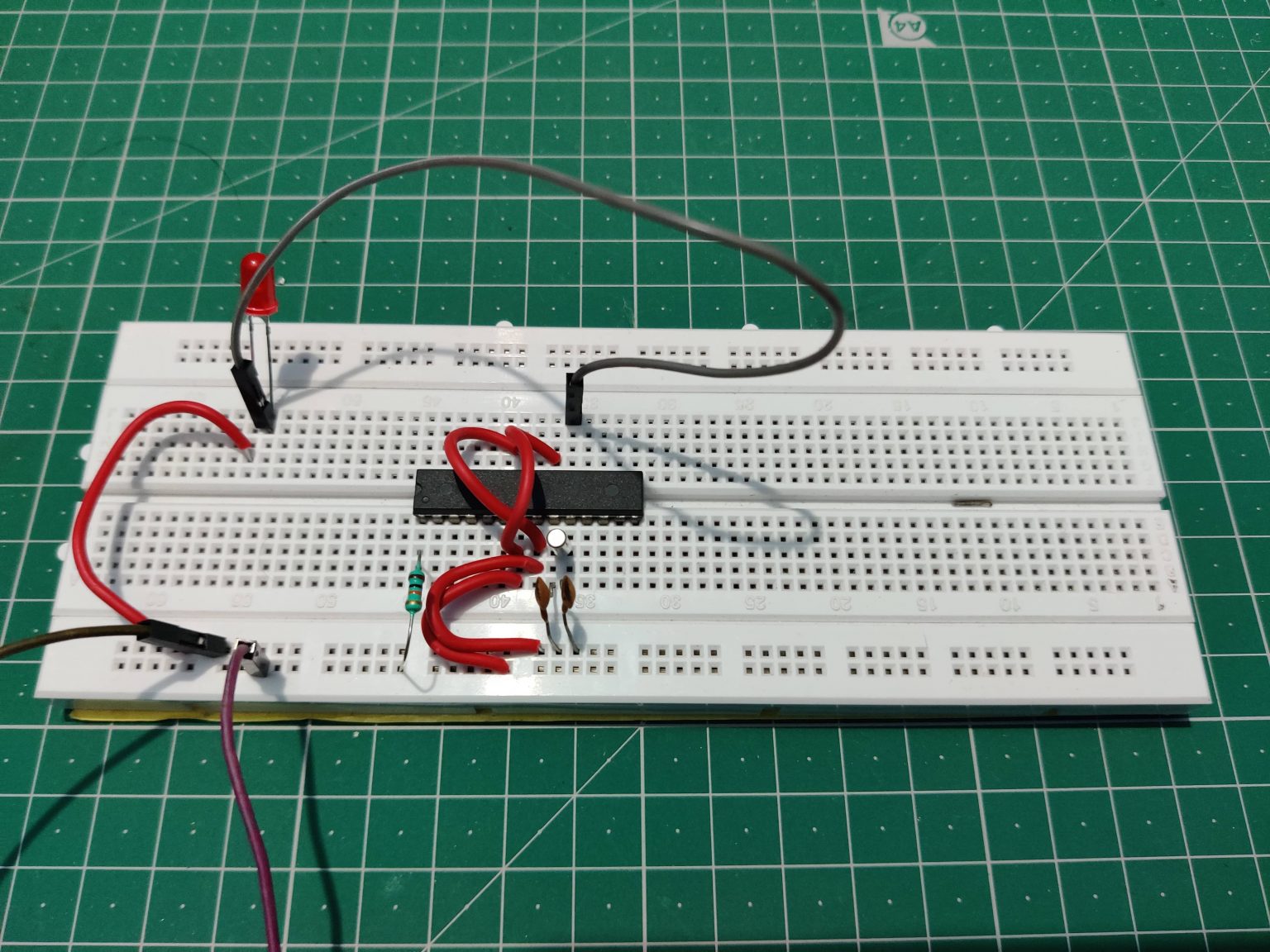 Program and upload bootloader in new ATmega328p IC. Program ATtiny25/45 ...