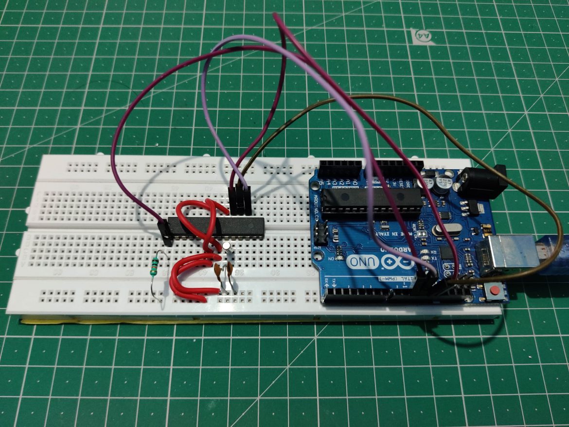 Program and upload bootloader in new ATmega328p IC. Program ATtiny25/45 ...